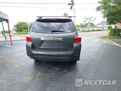 2013 Toyota Highlander Limited - zdjęcie 4 z 27 - miniatura