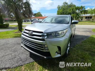 2019 Toyota Highlander Limited - zdjęcie 1 z 32 - miniatura