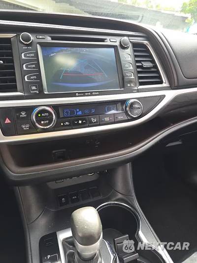 2019 Toyota Highlander Limited - zdjęcie 30 z 32 - miniatura
