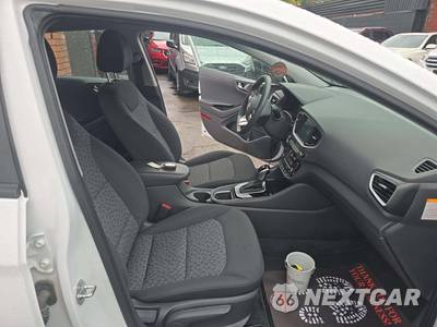 2019 Hyundai Ioniq Hybrid Blue - zdjęcie 18 z 21 - miniatura