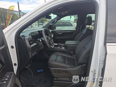 2025 Chevrolet Suburban LT 1LT - zdjęcie 6 z 21 - miniatura