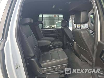 2025 Chevrolet Suburban LT 1LT - zdjęcie 17 z 21 - miniatura