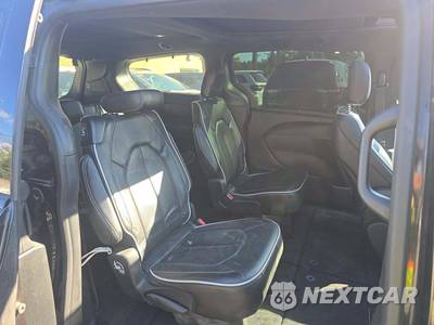 2025 Chrysler Pacifica Limited 121.6" WB - zdjęcie 17 z 21 - miniatura