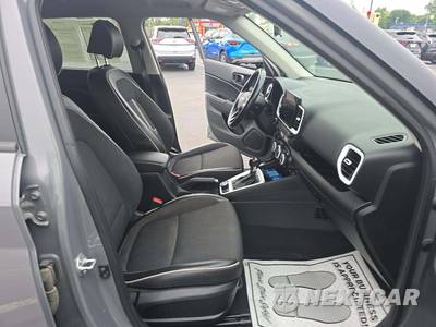 2022 Hyundai Venue Limited - zdjęcie 15 z 18 - miniatura