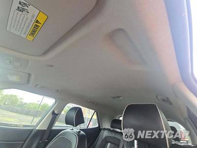 2022 Hyundai Venue Limited - zdjęcie 8 z 18 - miniatura