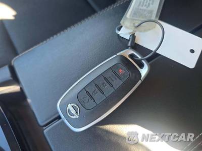 2025 Nissan Rogue SV - zdjęcie 8 z 22 - miniatura