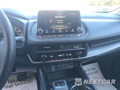 2025 Nissan Rogue SV - zdjęcie 10 z 22 - miniatura