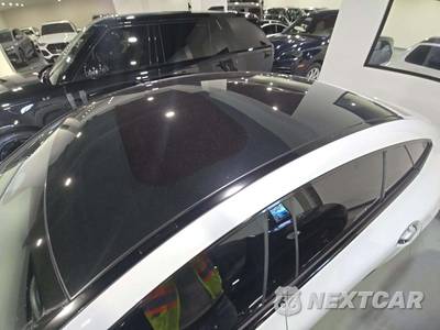 2026 Mercedes-Benz AMG GT 43 4MATIC+ Hatchback - zdjęcie 12 z 20 - miniatura