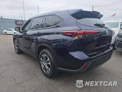 2026 Toyota Highlander XLE - zdjęcie 2 z 21 - miniatura