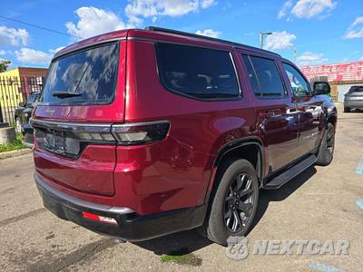 2026 Jeep Grand Wagoneer Limited Altitude - zdjęcie 3 z 21 - miniatura