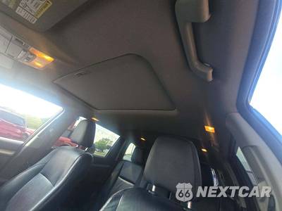 2014 Toyota Highlander XLE - zdjęcie 8 z 24 - miniatura