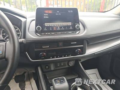 2025 Nissan Rogue SV - zdjęcie 10 z 21 - miniatura
