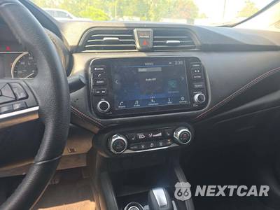 2023 Nissan Versa SR - zdjęcie 10 z 20 - miniatura