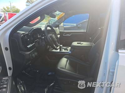 2023 Chevrolet Silverado 1500 LTZ Crew Cab Short Bed 1LZ - zdjęcie 6 z 24 - miniatura