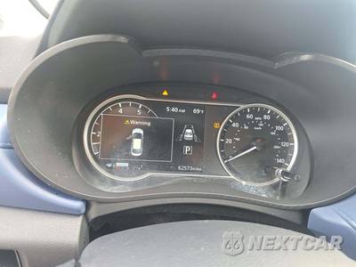 2023 Nissan Versa SV - zdjęcie 9 z 22 - miniatura