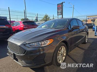 2019 Ford Fusion SE - zdjęcie 1 z 22 - miniatura