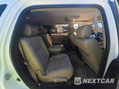 2010 Toyota Sequoia Platinum - zdjęcie 17 z 30 - miniatura