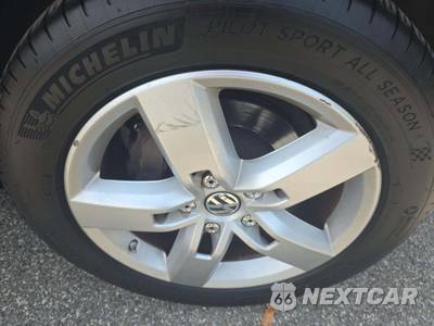 2014 Volkswagen Touareg TDI Lux - zdjęcie 24 z 32 - miniatura