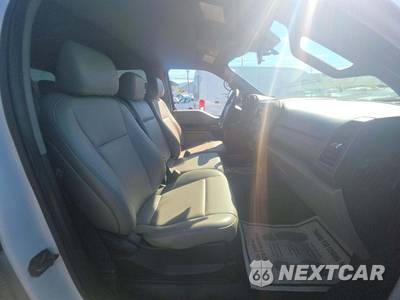 2020 Ford Super Duty F-250 XL Crew Cab Long Bed - zdjęcie 18 z 32 - miniatura