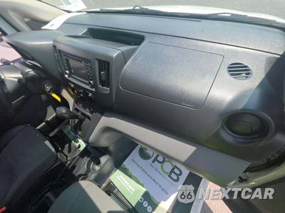 2017 Nissan NV200 Compact Cargo SV 115.2" WB - zdjęcie 19 z 38 - miniatura