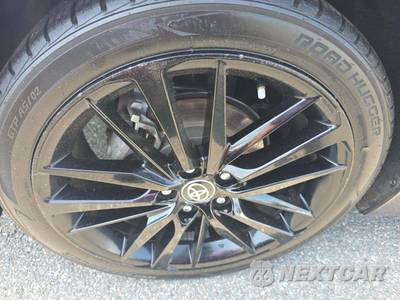 2023 Toyota Camry XSE - zdjęcie 28 z 31 - miniatura