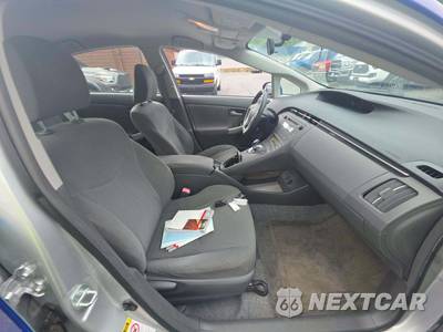 2011 Toyota Prius Two - zdjęcie 18 z 34 - miniatura