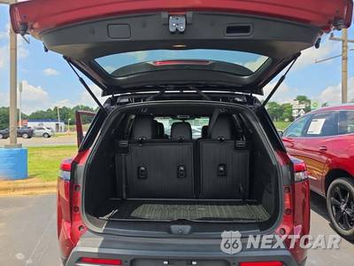 2024 Nissan Pathfinder Rock Creek - zdjęcie 15 z 21 - miniatura
