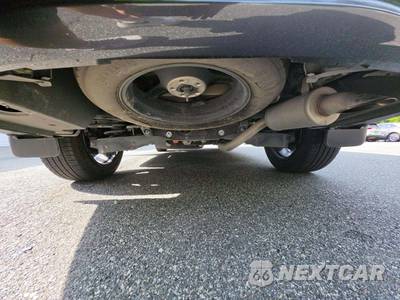 2022 Toyota Highlander Hybrid Limited - zdjęcie 16 z 21 - miniatura