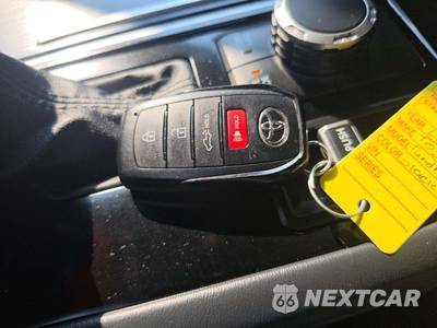 2024 Toyota Tundra Hybrid Platinum Crew Cab Short Bed - zdjęcie 8 z 23 - miniatura