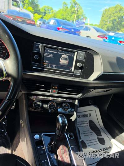 2021 Volkswagen Jetta GLI S - zdjęcie 10 z 23 - miniatura