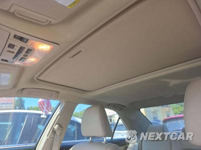 2014 Toyota Camry Hybrid XLE - zdjęcie 11 z 29 - miniatura