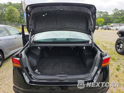 2025 Nissan Altima SV - zdjęcie 14 z 22 - miniatura
