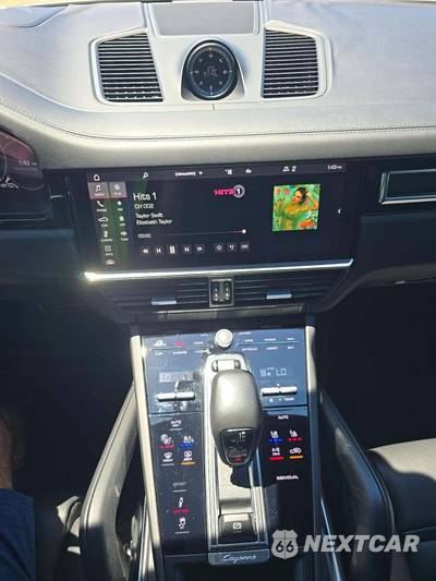 2020 Porsche Cayenne Turbo S E-Hybrid - zdjęcie 10 z 20 - miniatura