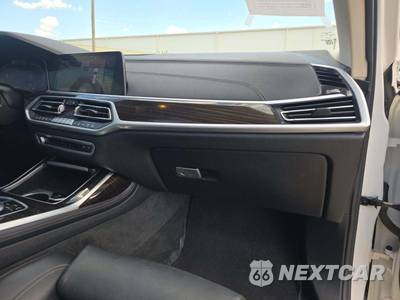 2019 BMW X7 Sports Activity Vehicle xDrive50i - zdjęcie 17 z 25 - miniatura