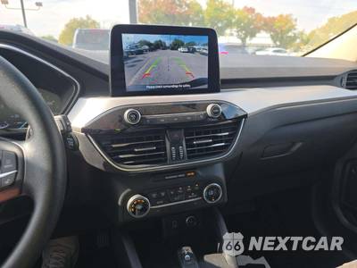2020 Ford Escape SE - zdjęcie 7 z 25 - miniatura