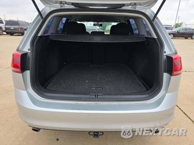 2017 Volkswagen Golf SportWagen S Wagon - zdjęcie 11 z 23 - miniatura