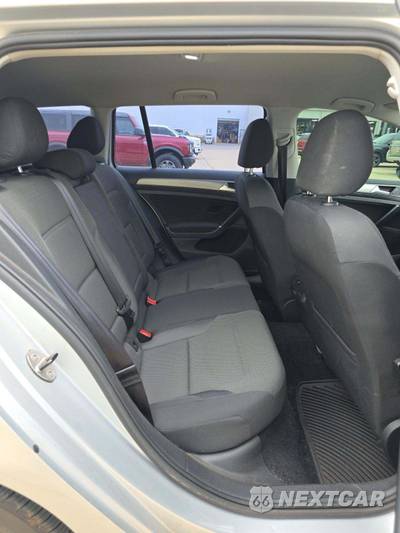 2017 Volkswagen Golf SportWagen S Wagon - zdjęcie 13 z 23 - miniatura