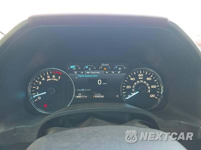 2020 Ford F-150 Platinum Crew Cab Short Bed - zdjęcie 6 z 20 - miniatura