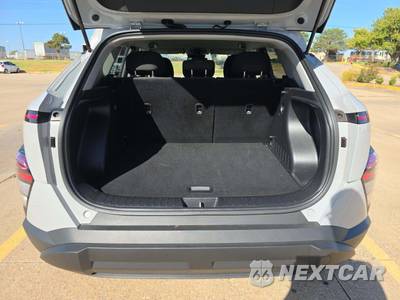 2026 Hyundai Kona SEL Sport - zdjęcie 11 z 18 - miniatura