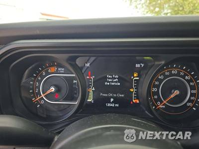 2026 Jeep Wrangler 4 Door Rubicon - zdjęcie 6 z 20 - miniatura