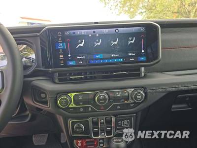2026 Jeep Wrangler 4 Door Rubicon - zdjęcie 7 z 20 - miniatura