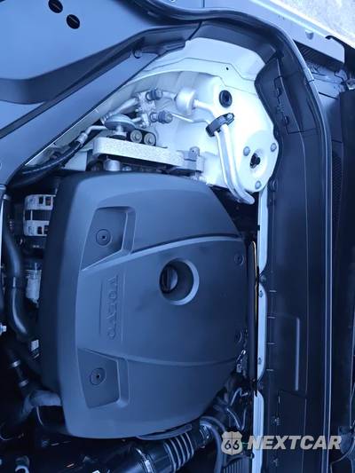 2021 Volvo XC90 T6 Momentum 7-Passenger - zdjęcie 22 z 26 - miniatura