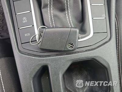 2025 Volkswagen Jetta SE - zdjęcie 5 z 22 - miniatura