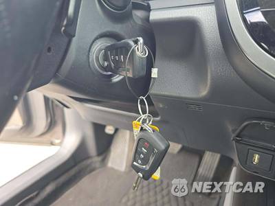 2022 Toyota Camry SE Nightshade Edition - zdjęcie 5 z 23 - miniatura