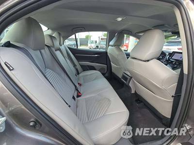 2022 Toyota Camry SE Nightshade Edition - zdjęcie 13 z 23 - miniatura