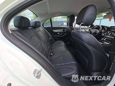 2016 Mercedes-Benz C 300 4MATIC - zdjęcie 13 z 26 - miniatura