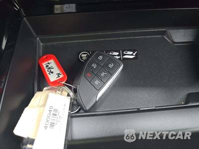 2025 Chevrolet Tahoe Z71 2Z7 - zdjęcie 5 z 21 - miniatura
