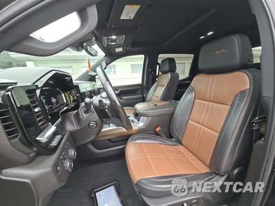 2025 Chevrolet Silverado 1500 High Country Crew Cab Short Bed 3LZ - zdjęcie 3 z 23 - miniatura