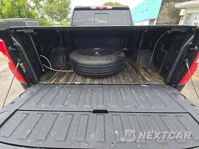 2025 Chevrolet Silverado 1500 High Country Crew Cab Short Bed 3LZ - zdjęcie 11 z 23 - miniatura