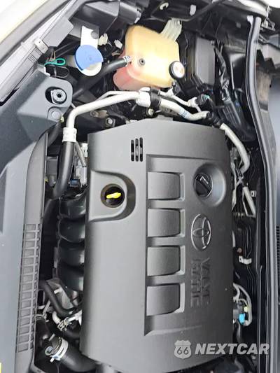 2019 Toyota C-HR XLE - zdjęcie 18 z 21 - miniatura